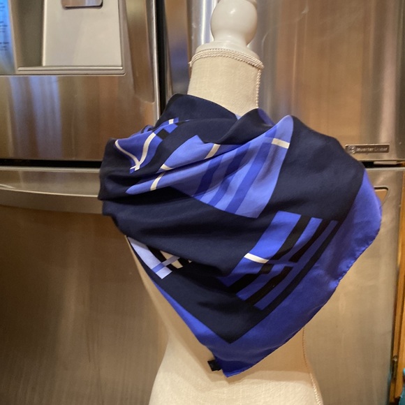 Burberry Accessories - Burberry Blue Nova Check XL Silk Scarf PRISTINE! 34” square💙